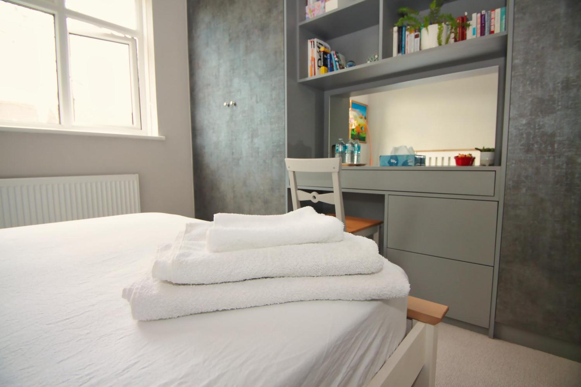 Spacious Double Room With Private Bathroom In Quiet Area Only 20 Min To Central London Streatham Vale Екстериор снимка